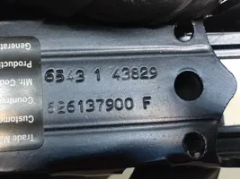 Skoda Fabia Mk3 (NJ) Motor de ajuste del cinturón de seguridad 4M0857819A