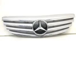 Mercedes-Benz B W245 Augšējais režģis A1698800783