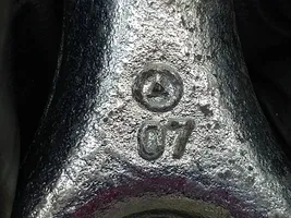 Mercedes-Benz B W245 Ucha holownicze / Zaczep 