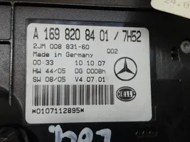 Mercedes-Benz B W245 Światło fotela przedniego A1698208401