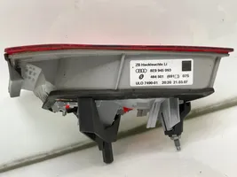 Audi A4 S4 B7 8E 8H Lampy tylnej klapy bagażnika 8E9945093