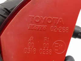 Toyota Auris E180 Feux arrière sur hayon 05180238