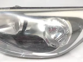 KIA Rio Lampa przednia 921011WXXX