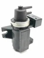 BMW 5 E60 E61 Solenoidinis vožtuvas 2247906