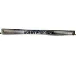 Mercedes-Benz E W212 Garniture marche-pieds avant 2126860936