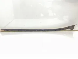 Mercedes-Benz E W212 Listwa szyby czołowej / przedniej A2126900982