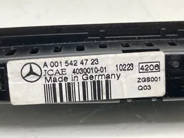 Mercedes-Benz E W212 Pysäköintitutkan anturin näyttö (PDC) A0015424723