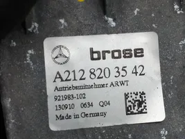 Mercedes-Benz E W212 Zuziehhilfe Heckklappe Kofferraumdeckel A2128203542