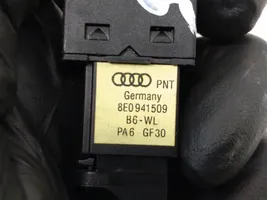 Audi A4 S4 B7 8E 8H Avarinių žibintų jungtukas 8E0941509