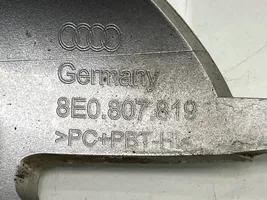 Audi A4 S4 B7 8E 8H Pretmiglas luktura dekoratīvais režģis 8E0807819