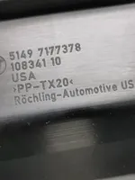 BMW X5 E70 Rivestimento serratura portellone posteriore/bagagliaio 7177378