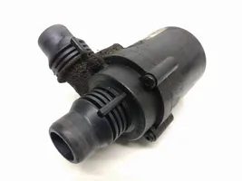 BMW X5 E70 Pompe à eau de liquide de refroidissement 9197085