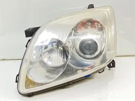 Toyota Avensis T250 Lampa przednia 9922680008