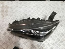 Citroen C4 Grand Picasso Lampa przednia 