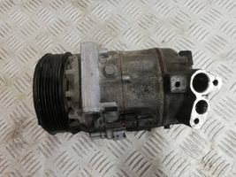 Renault Captur Kompresor / Sprężarka klimatyzacji A/C 926000734R