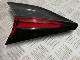 Opel Corsa F Lampy tylnej klapy bagażnika 9830096280