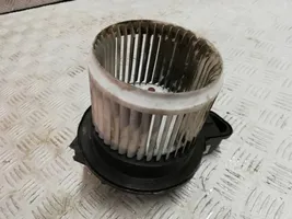 Lancia Ypsilon Pečiuko ventiliatorius/ putikas 98619051