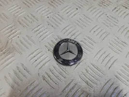 Mercedes-Benz B W246 W242 Herstelleremblem 2188170116