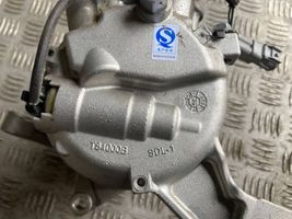 Subaru Forester SK Ilmastointilaitteen kompressorin pumppu (A/C) 73111SJ030