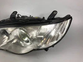 Subaru Outback Lampa przednia 