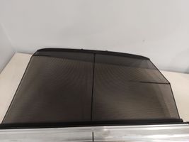 Audi A8 S8 D4 4H Takaoven ikkunan häikäisysuoja/verho R9918010296