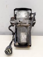 Volkswagen Touareg II Vacuum pump 7P0614215A