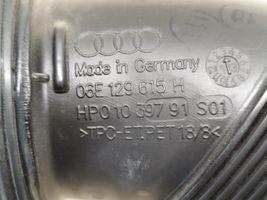 Audi A6 C7 Część rury dolotu powietrza 06E129615H