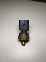 Porsche Cayenne (92A) Sensore di pressione del carburante 03C906051A