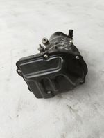 Volkswagen Touareg II Power steering pump 7P0423155B