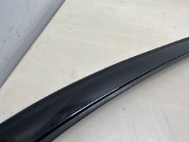 Porsche Cayenne (92A) Rivestimento modanatura del vetro della portiera anteriore 7P0837431H