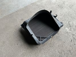 Volkswagen Touareg II Radiateur 7P0121212