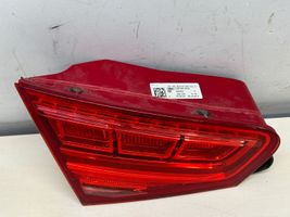 Audi A8 S8 D4 4H Takaluukun takavalot 4H0945093A