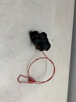 Porsche Cayenne (92A) Serratura del tappo del serbatoio del carburante 8K0862153H