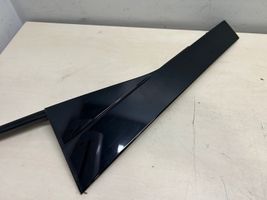 Porsche Cayenne (92A) Rivestimento modanatura del vetro della portiera posteriore 7P5853589E