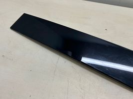 Porsche Cayenne (92A) Rivestimento modanatura del vetro della portiera anteriore 7P5853318D