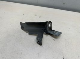 Porsche Cayenne (92A) Supporto di montaggio del parafango 7P5805603A