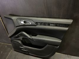 Porsche Cayenne (92A) Boczki / Poszycie drzwi przednich 7P5867012C