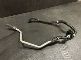 Porsche Cayenne (92A) Tubo flessibile del liquido di raffreddamento del motore 7PP819810A