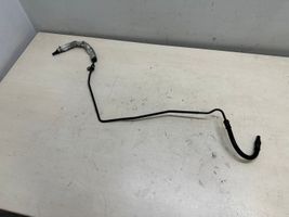 Volkswagen Touareg II Clutch pipe/line 7P0196415