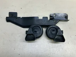 Audi Q7 4L Horn signal holder/bracket 4L0951229A