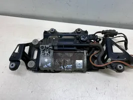 Audi A8 S8 D4 4H Compresseur / pompe à suspension pneumatique 4H0616005C