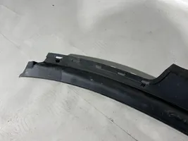 Porsche Cayenne (92A) Rivestimento del tergicristallo 7P5819401B