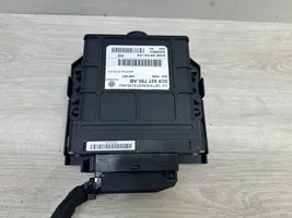 Volkswagen Touareg II Module de contrôle de boîte de vitesses ECU 0C8927750AB