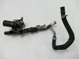 Nissan Qashqai+2 Termostat / Obudowa termostatu 