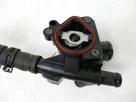 Nissan Qashqai+2 Termostat / Obudowa termostatu 