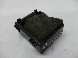 Toyota Carina T190 Ilmastoinnin ohjainlaite/moduuli 8865005030