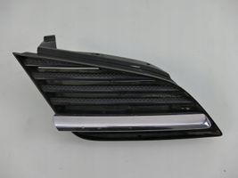 Nissan Primera Grille inférieure de pare-chocs avant 62320AU300