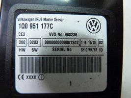 Volkswagen Eos Citu veidu vadības bloki / moduļi 1Q0951177C