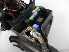 Nissan Qashqai+2 Fuse box set 24383JD00A