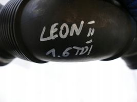 Seat Leon (1P) Turboahtimen ilmanoton letku 3C0129654M